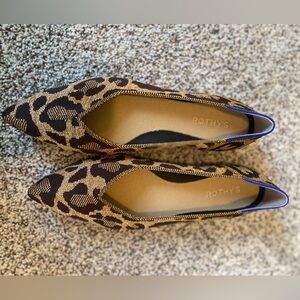 Rothy’s Metallic Animal Print Point Flats
LIKE NEW